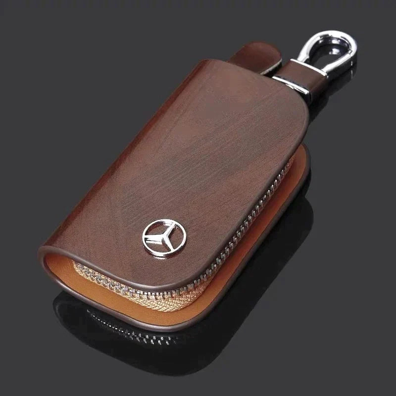 Capa de Chave Automotiva Artesanal em Couro - JettaLux™ (Pague 1 Leve 2 - Marrom + Preta)